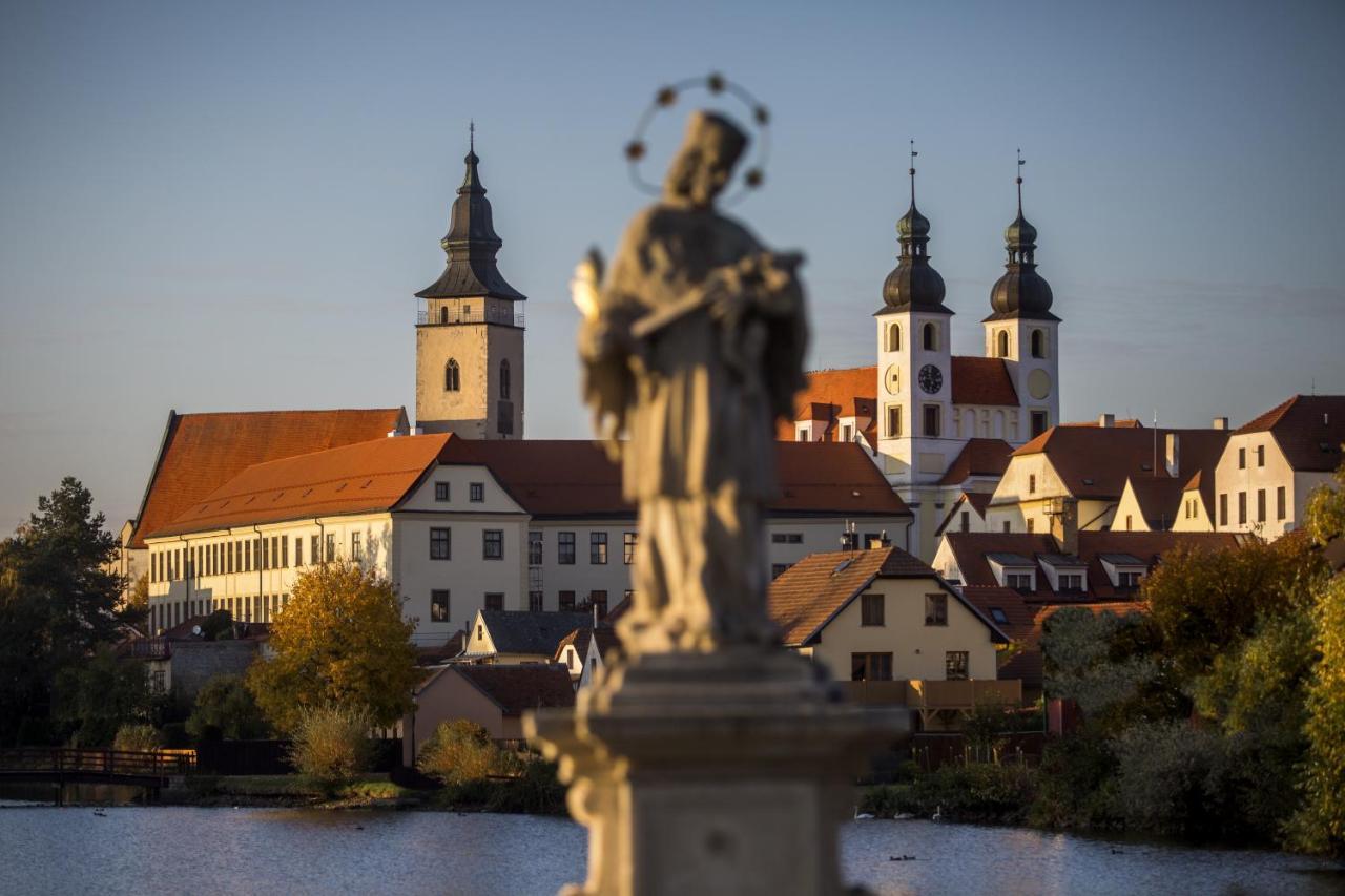 Penzion Pansky Dvur Telč Extérieur photo
