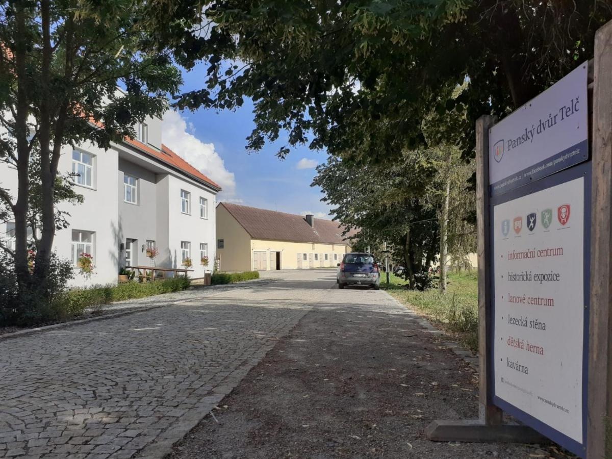 Penzion Pansky Dvur Telč Extérieur photo