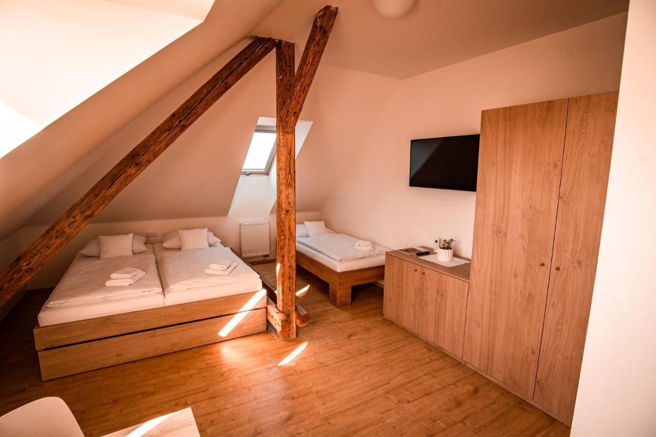Penzion Pansky Dvur Telč Extérieur photo